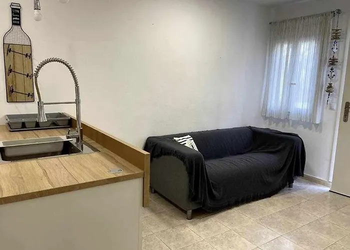 Macarelleta Apartamento Con Piscina